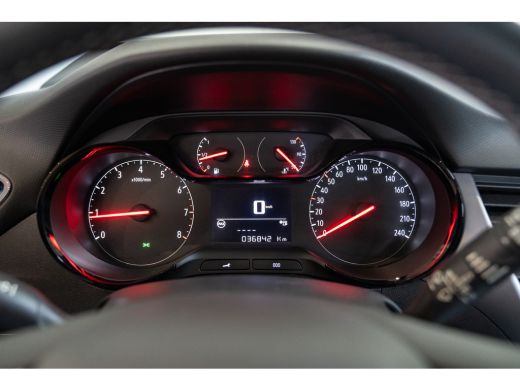 Opel Crossland X 1.2 Turbo Edition | Airco | Apple Carplay/Android Auto | Lichtmetalen velgen ActivLease financial lease