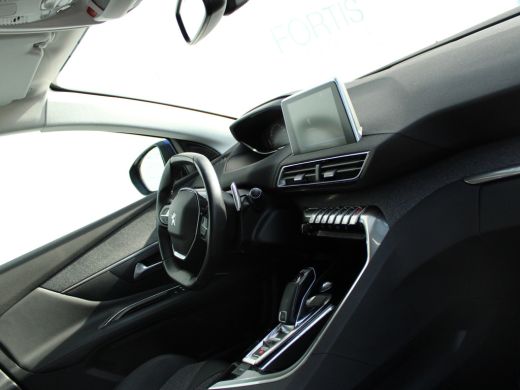 Peugeot 3008 1.2 PureTech Blue Lease Premium NL AUTO | CAMERA | CARPLAY | ActivLease financial lease