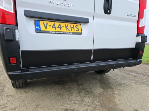Peugeot Boxer 2.2 BlueHDi 140 L2 H2 3.5t - 140 Pk - Euro 6 - Navi - Climate Control - Cruise Control ActivLease financial lease