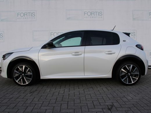 Peugeot e-208 EV GT 350 50 kWh NL AUTO | PANO | CAMERA | ActivLease financial lease