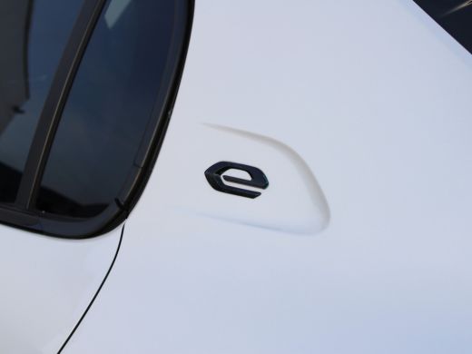 Peugeot e-208 EV GT 350 50 kWh NL AUTO | PANO | CAMERA | ActivLease financial lease