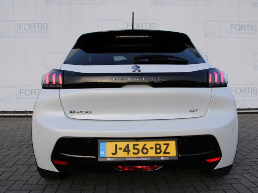 Peugeot e-208 EV GT 350 50 kWh NL AUTO | PANO | CAMERA | ActivLease financial lease
