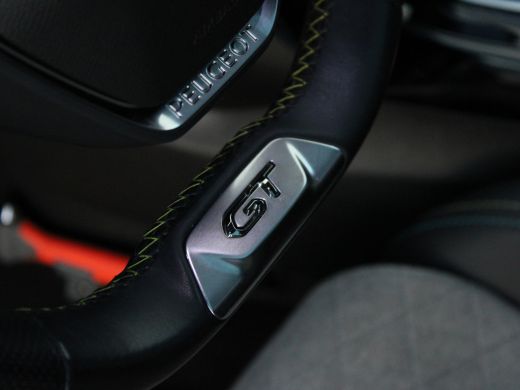 Peugeot e-208 EV GT 350 50 kWh NL AUTO | PANO | CAMERA | ActivLease financial lease