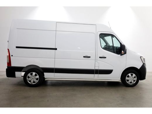 Renault Master T33 2.3 dCi 135pk L2H2 Airco/Navi/2x Schuifdeur 06-2020 ActivLease financial lease