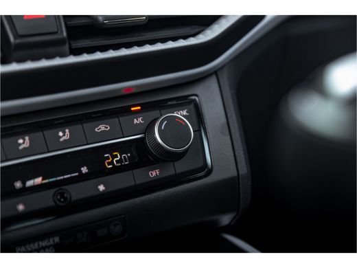 Seat Arona SEAT Style | Airconditioning automatisch met 2-zone-temperatuurregeling | Automatisch dimmende bi... ActivLease financial lease