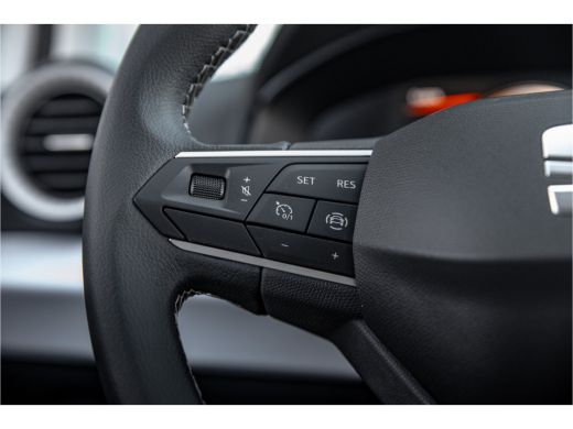 Seat Arona SEAT Style | Airconditioning automatisch met 2-zone-temperatuurregeling | Automatisch dimmende bi... ActivLease financial lease
