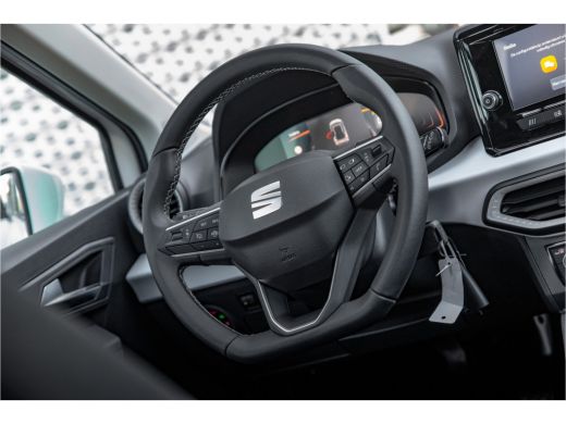 Seat Arona SEAT Style | Airconditioning automatisch met 2-zone-temperatuurregeling | Automatisch dimmende bi... ActivLease financial lease