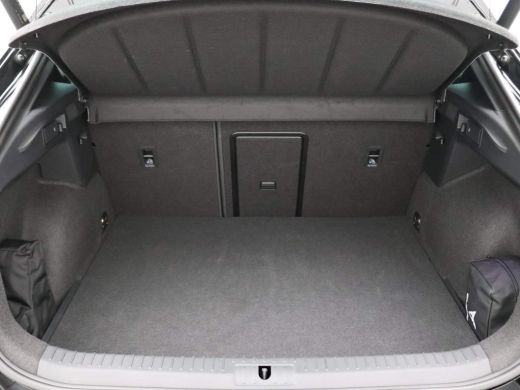 Seat Formentor 1.4 e-Hybrid VZ Tribe Edition 245PK DSG Beatsaudio, Panoramadak, stuur-stoelverwarming, Led Matri... ActivLease financial lease
