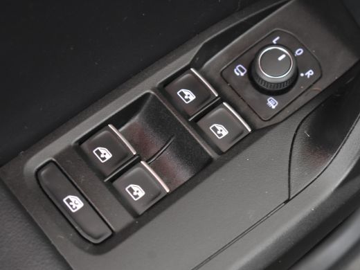 Seat Leon Sportstourer 1.0 TSI FR Business Intense 111pk | Adaptief cruise control | Dodehoekdetectie | App connect | Fu... ActivLease financial lease