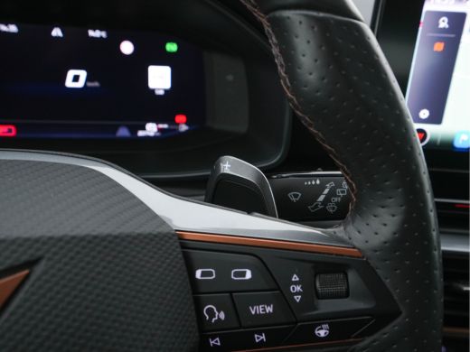 Seat Leon Sportstourer 1.4 e-Hybrid VZ Adrenaline (INCL-BTW) Aut. *FULL-LED | DIGI-COCKPIT | ADAPTIVE-CRUISE | 1/2-LEATH... ActivLease financial lease