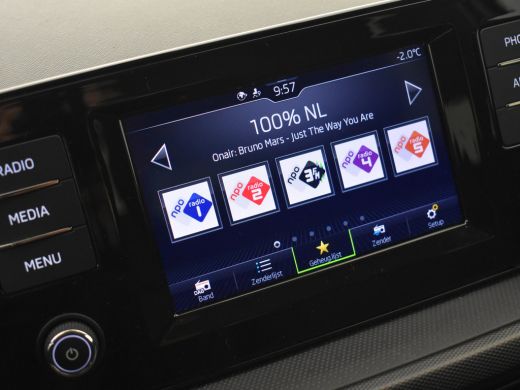 Skoda Fabia 1.0 MPI Ambition 81pk | Navi via app | Cruise control | App connect | Privacy glass | Led koplamp... ActivLease financial lease