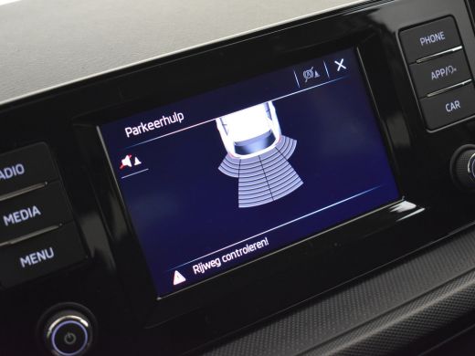Skoda Fabia 1.0 MPI Ambition 81pk | Navi via app | Cruise control | App connect | Privacy glass | Led koplamp... ActivLease financial lease