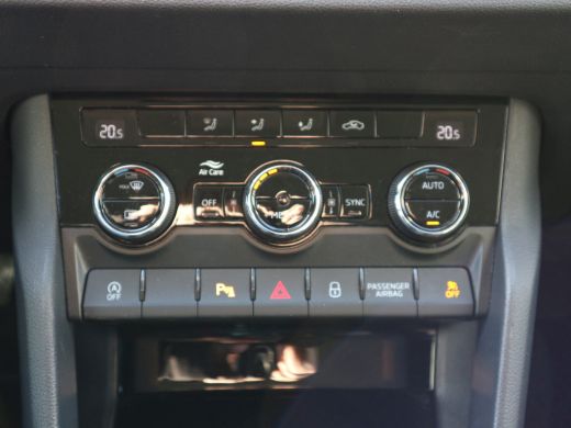Skoda Karoq 1.0 TSI Ambition NAVI TREKHAAK CAMERA ActivLease financial lease