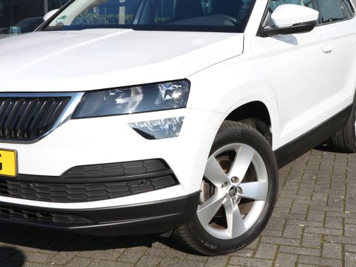 Skoda Karoq 1.0 TSI Ambition NAVI TREKHAAK CAMERA ActivLease financial lease
