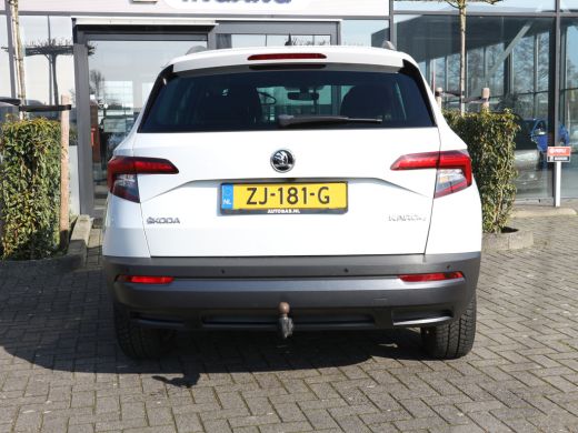 Skoda Karoq 1.0 TSI Ambition NAVI TREKHAAK CAMERA ActivLease financial lease