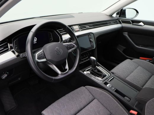 Volkswagen Passat Variant 1.5 TSi 150 Pk Automaat Business | Navigatie | Camera | Adaptive Cruise | 16 Inch | Stoel... ActivLease financial lease
