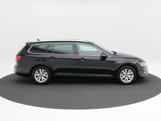 Volkswagen Passat Variant 1.5 TSi 150 Pk Automaat Business | Navigatie | Camera | Adaptive Cruise | 16 Inch | Stoel... ActivLease financial lease