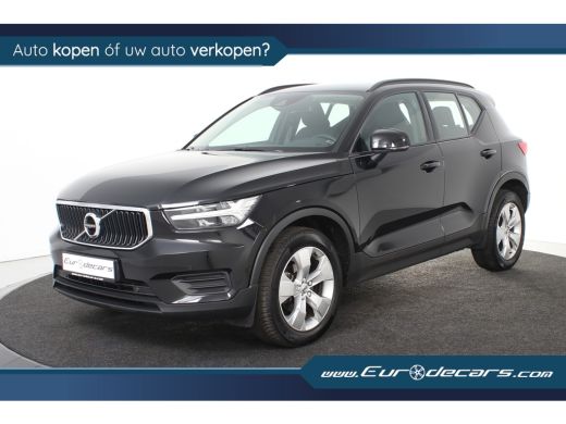 Volvo XC40 1.5 T2 Momentum *1ste Eigenaar*Navigatie*DAB*Camera* Volvo XC40 1.5 T2 Momentum *1ste Eigenaar*Navigatie*DAB*Camera*