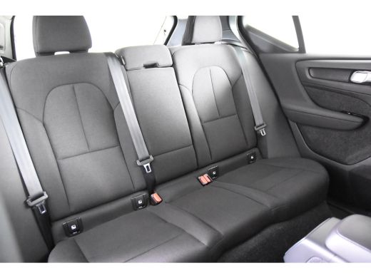 Volvo  XC40 1.5 T2 Momentum *1ste Eigenaar*Navigatie*DAB*Camera* ActivLease financial lease
