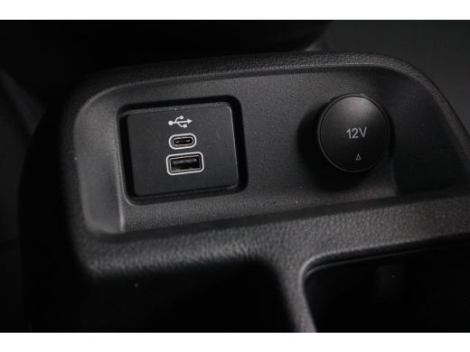 Ford Transit Connect 1.5 EcoBlue L2 Limited | Xenon | Adaptive Cruise | BLIS ActivLease financial lease