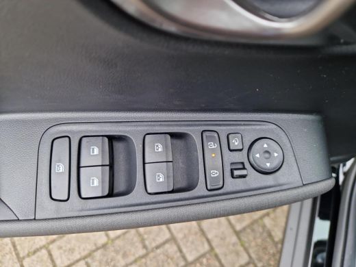 Hyundai Inster Pulse 49 kWh | Getoonde actieprijs is incl. lopende actie's | Warmtepomp | Uit voorraad leverbaar! | ActivLease financial lease