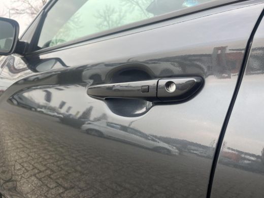 Hyundai KONA 1.6 GDI HEV Fashion | Trekhaak | All-season banden | Navigatie | ActivLease financial lease