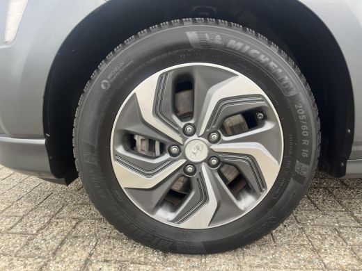 Hyundai KONA 1.6 GDI HEV Fashion | Trekhaak | All-season banden | Navigatie | ActivLease financial lease
