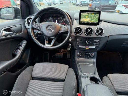 Mercedes B-Klasse 250 e Business Solution Automaat , Hoge instap , Navigatie , Camera achter , Parkeerhulp Voor & A... ActivLease financial lease