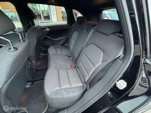 Mercedes B-Klasse 250 e Business Solution Automaat , Hoge instap , Navigatie , Camera achter , Parkeerhulp Voor & A... ActivLease financial lease