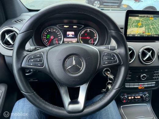 Mercedes B-Klasse 250 e Business Solution Automaat , Hoge instap , Navigatie , Camera achter , Parkeerhulp Voor & A... ActivLease financial lease