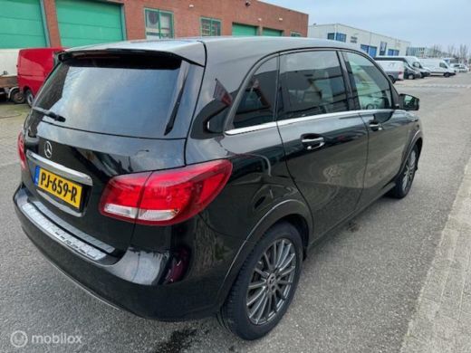 Mercedes B-Klasse 250 e Business Solution Automaat , Hoge instap , Navigatie , Camera achter , Parkeerhulp Voor & A... ActivLease financial lease