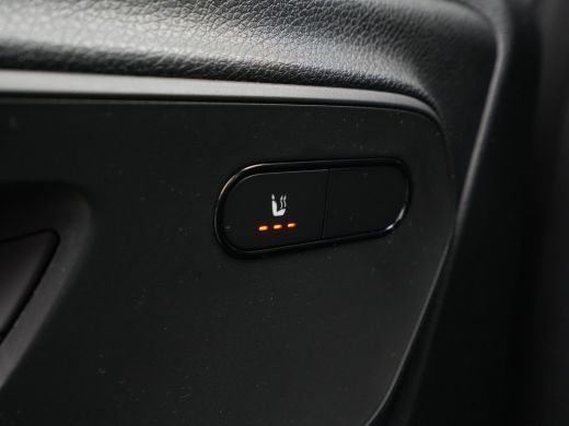 Mercedes Sprinter 319CDI L2H2 DC Navigatie Trekhaak Camera Stoelverwarming ActivLease financial lease