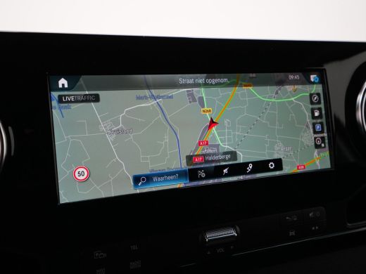 Mercedes Sprinter 319CDI L2H2 DC Navigatie Trekhaak Camera Stoelverwarming ActivLease financial lease