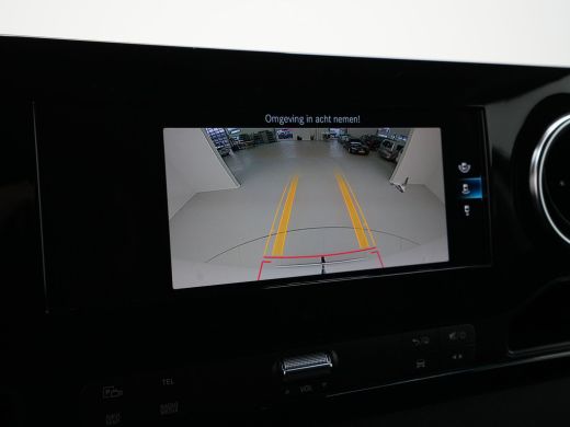 Mercedes Sprinter 319CDI L2H2 DC Navigatie Trekhaak Camera Stoelverwarming ActivLease financial lease