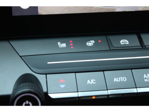 Opel Astra Opel 1.6 Turbo Plug In Hybrid GS | Achteruitrijcamera | Comfortstoel(en) | Keyless entry ActivLease financial lease