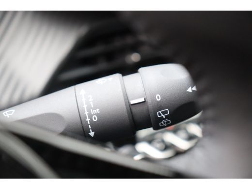Peugeot 208 1.2 PureTech 75 Style | Airco | Apple Carplay/Android Auto|telefoonintegratie premium | Cruise co... ActivLease financial lease