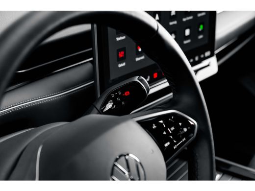 Volkswagen ID.7 Tourer Pro Business 77 kWh | Trekhaak | Warmte pomp ActivLease financial lease