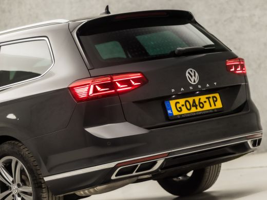Volkswagen Passat Variant 1.5 TSI R-Line Sport 150Pk Automaat (FACELIFT, PANORAMADAK, APPLE CARPLAY, DIGITAL COCKPI... ActivLease financial lease