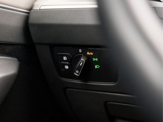 Volkswagen Passat Variant 1.5 TSI R-Line Sport 150Pk Automaat (FACELIFT, PANORAMADAK, APPLE CARPLAY, DIGITAL COCKPI... ActivLease financial lease