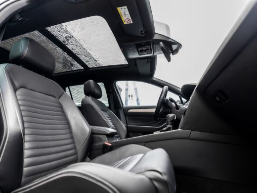 Volkswagen Passat Variant 1.5 TSI R-Line Sport 150Pk Automaat (FACELIFT, PANORAMADAK, APPLE CARPLAY, DIGITAL COCKPI... ActivLease financial lease