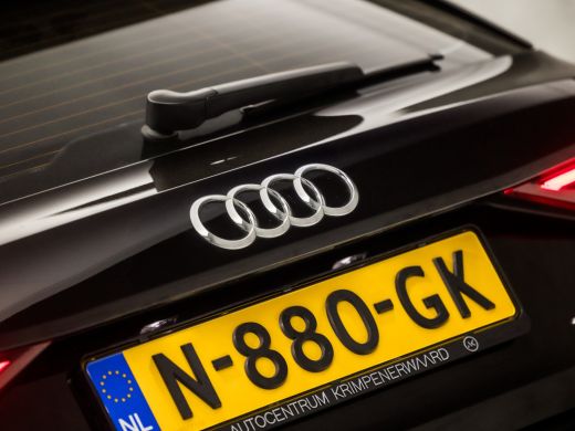 Audi A3 Sportback 30 TFSI Sport Automaat (APPLE CARPLAY, GROOT NAVI, SFEERVERLICHTING, ADAPTIVE CRUISE, S... ActivLease financial lease
