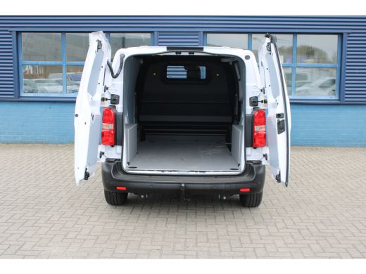 Citroën Jumpy L2 2.0 Diesel 145 PK | NAVIGATIE | TREKHAAK | CAMERA | BETIMMERING LAADRUIMTE ActivLease financial lease