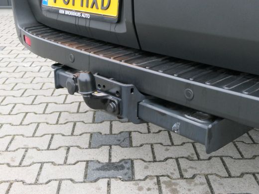 Ford Transit 350 2.0 TDCI L3H2 Limited | 2800KG Trekgewicht! | Dubbele Schuifdeur! | Bi-Xenon | 360 Camera | B... ActivLease financial lease