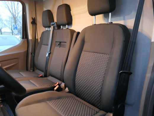 Ford Transit 350 2.0 TDCI L3H2 Limited | 2800KG Trekgewicht! | Dubbele Schuifdeur! | Bi-Xenon | 360 Camera | B... ActivLease financial lease
