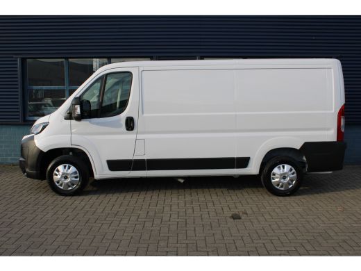Opel Movano Opel L2H1 2.2D 120 PK | BETIMMERING LAADRUIMTE | TREKHAAK | FULL LED KOPLAMPEN | CAMERA | DIGITAL... ActivLease financial lease