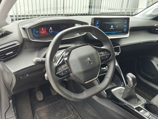 Peugeot 208 1.2 PureTech Allure Pack | Achterbank in delen neerklapbaar | Airco | Apple Carplay/Android Auto|... ActivLease financial lease