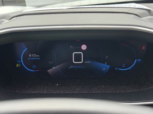 Peugeot 208 1.2 PureTech Allure Pack | Achterbank in delen neerklapbaar | Airco | Apple Carplay/Android Auto|... ActivLease financial lease