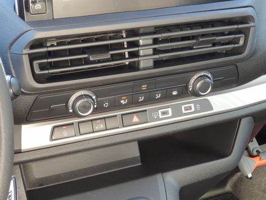 Peugeot Expert 2.0 BlueHDi 145 L2 | 2 zitplaatsen rechtsvoor | Airco | Cruise control ActivLease financial lease