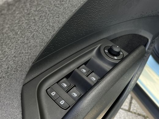 Skoda Enyaq 60 Selection | Business Upgrade pakket | 20" lichtmetalen velgen | ActivLease financial lease