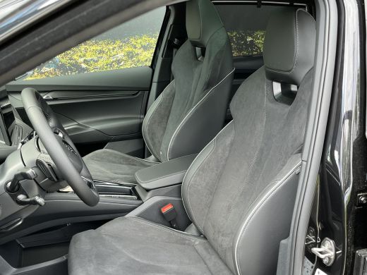 Skoda Enyaq Sportline 180 pk | 21 inch | Panorama | Upgrade pakket | ActivLease financial lease
